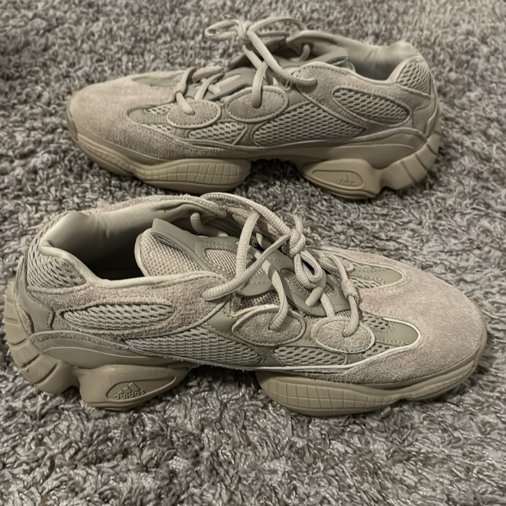 Yeezy 500 taupe light
